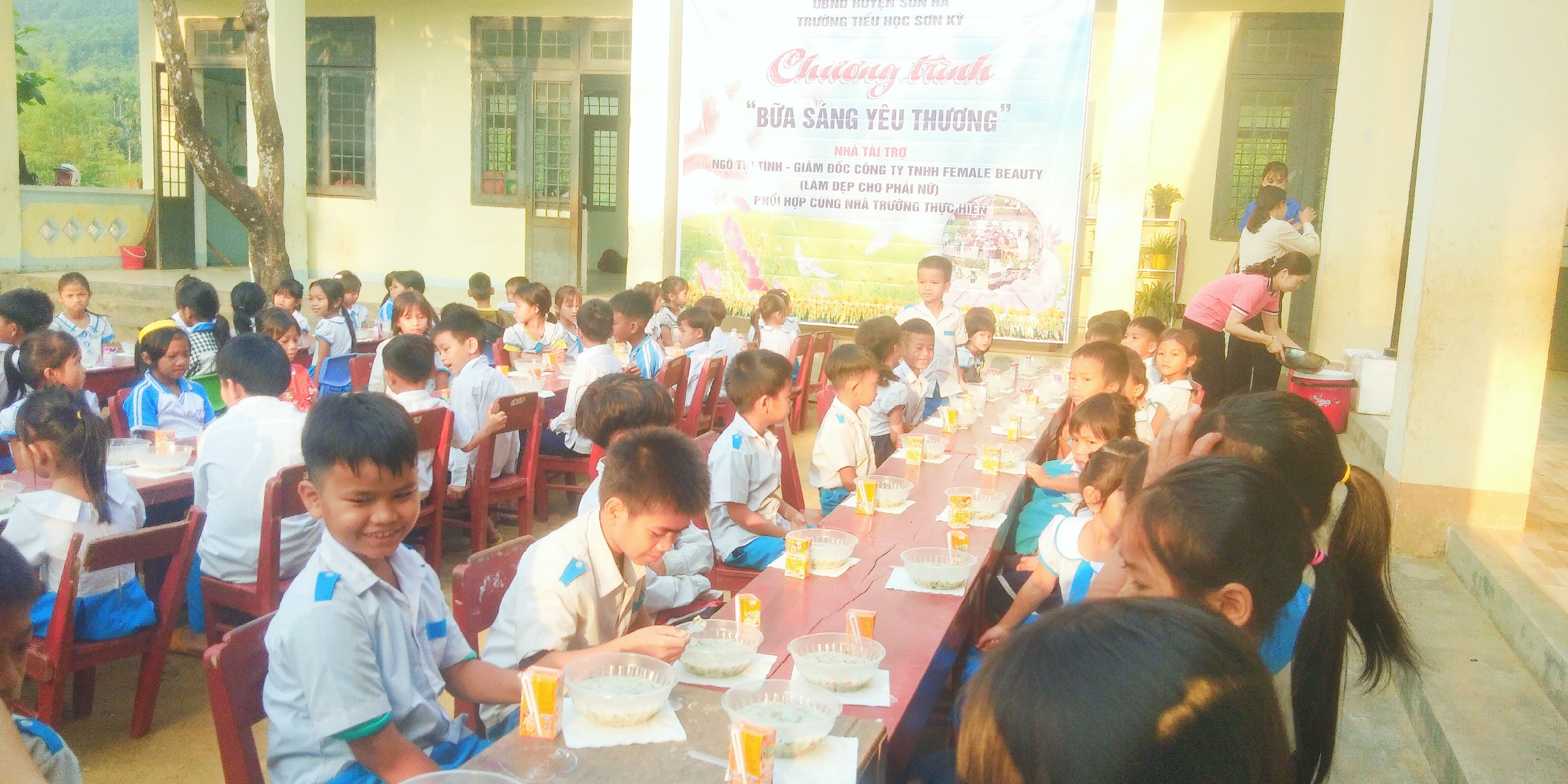 BỮA ĂN NHỎ - TÌNH YÊU LỚN