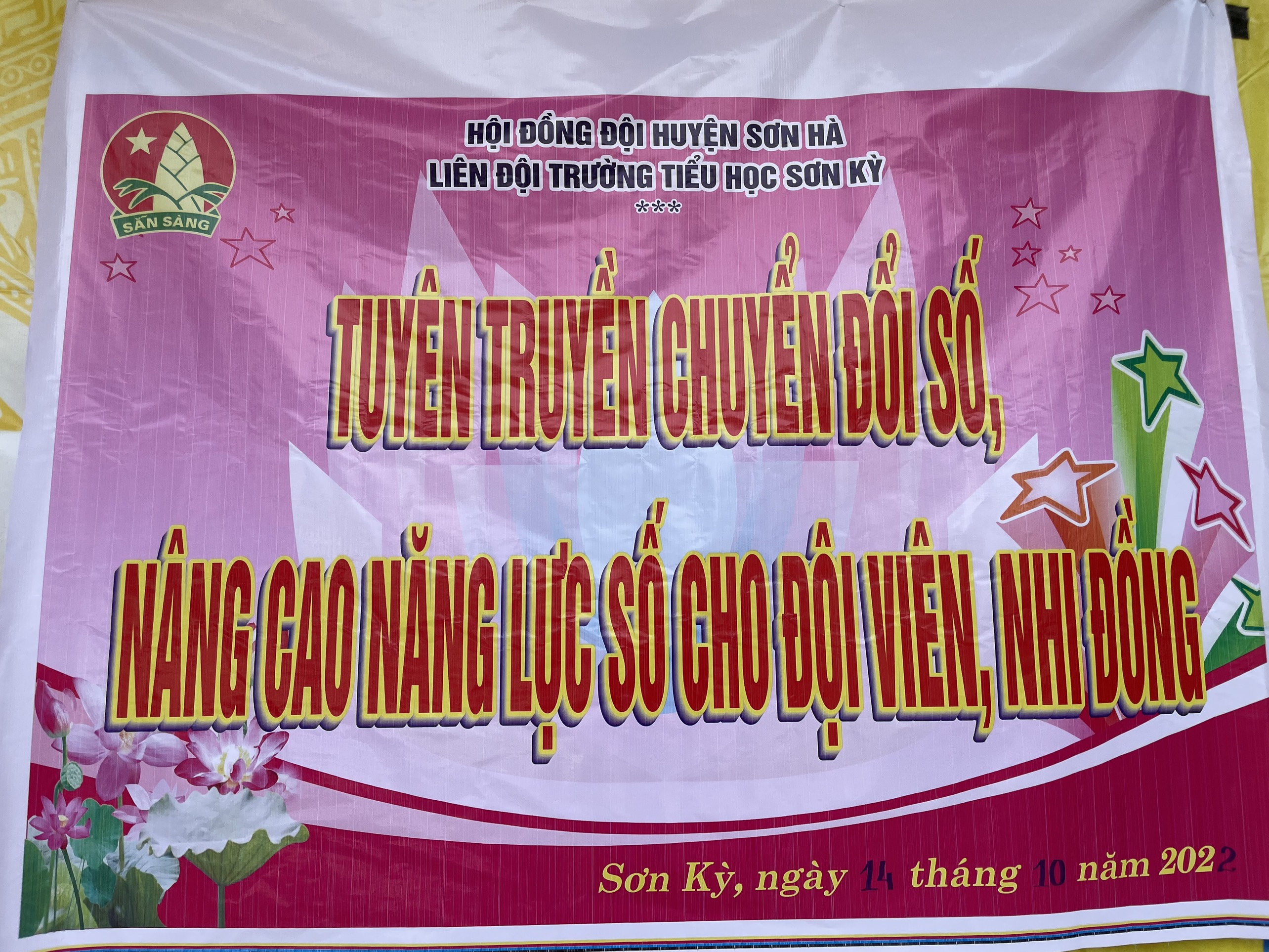 TUYÊN TRUYỀN VỀ CHUYỂN ĐỔI SỐ VÀ SỬ DỤNG DỊCH VỤ CÔNG