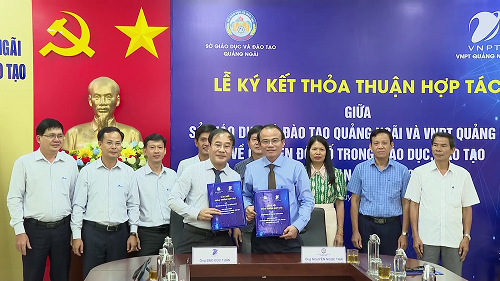VNPT ký kết thỏa thuận hợp tác về chuyển đổi số với Sở GD&ĐT Quảng Ngãi