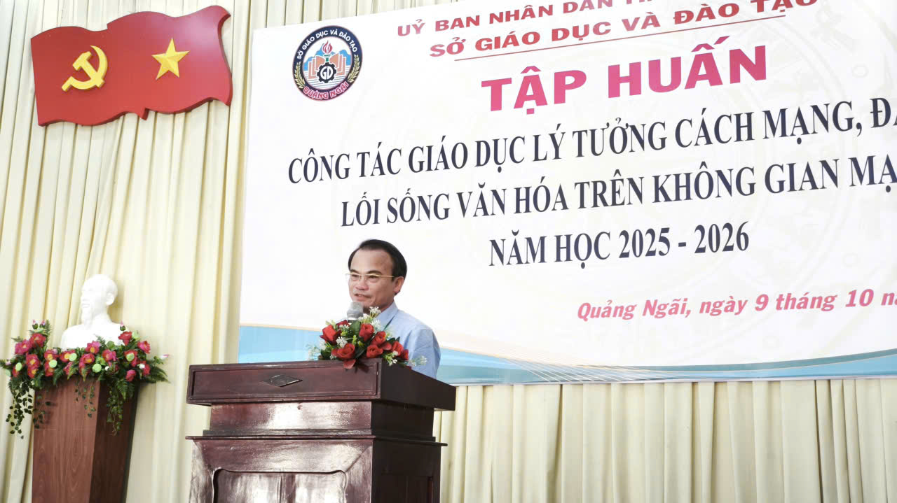 Sở GD&ĐT Quảng Ngãi: Tập huấn nâng cao kỹ năng bảo vệ học sinh trên không gian mạng cho đội ngũ giáo viên cốt cán